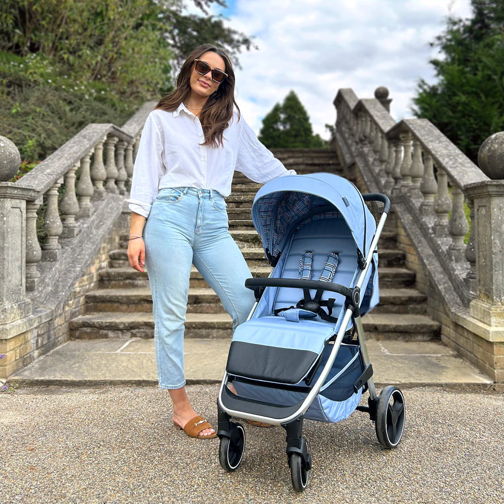 Lay flat pushchair best sale